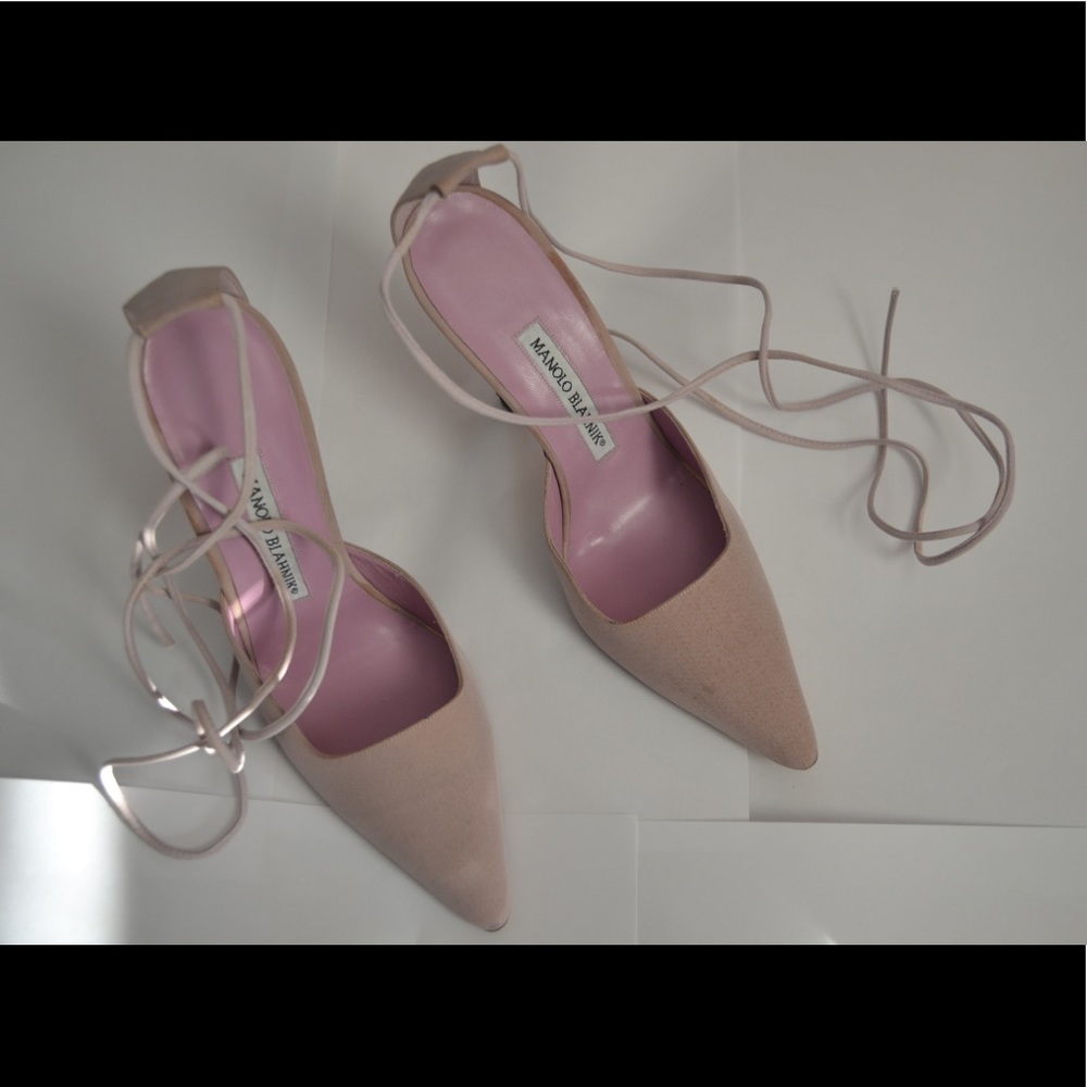 Manolo Blahnik lace up pumps